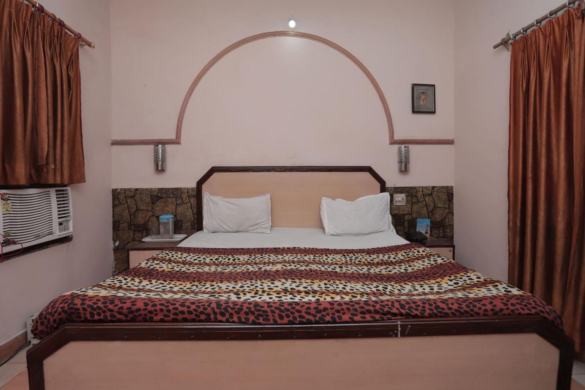 Narayani Guest House By Grb Kankhal Екстер'єр фото